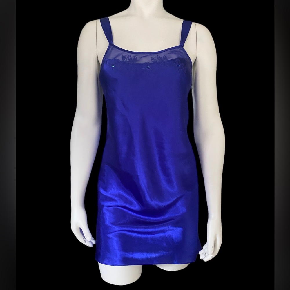 Morgan Taylor Intimates | Y2K royal blue lace slip dress